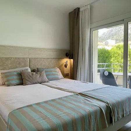 Apartament Festasol 111